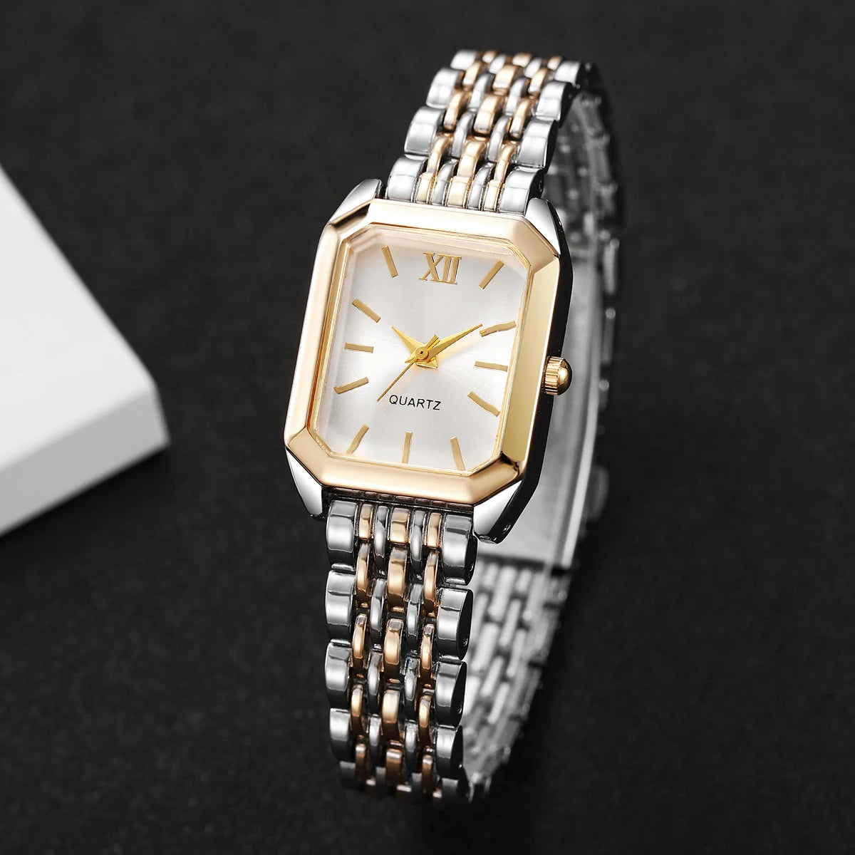 6PCS Elegant Women Rectangle Roma Dial Wristwatch Fashion Alloy Strap Quartz Watch With Diamond Heart Jewelry Set(Without Box)