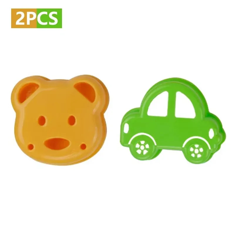 Sandwich Cutter and Sealer Bear Shape Sandwich Mold Cutter Cartoon Bread Sandwich Shaper DIY Biscuit Cookie Cake Mould