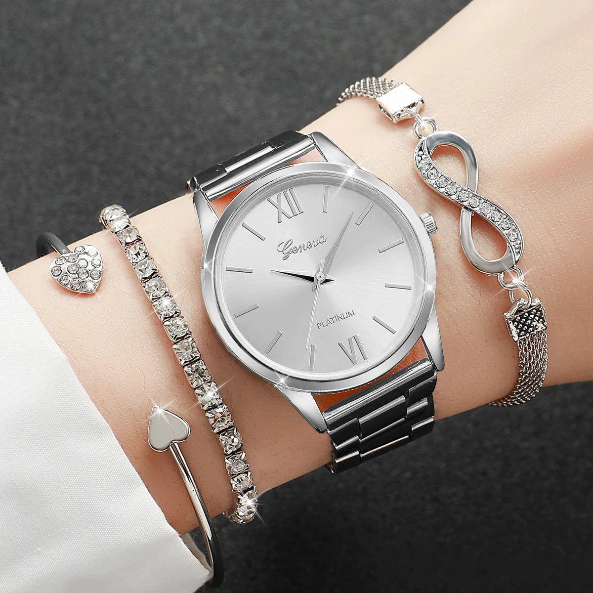 4PCS/Set Fashion Rhinestone Women Watches Luxury Steel Band Ladies Quartz Watch Bracelets Set Reloj Mujer（Without Box）