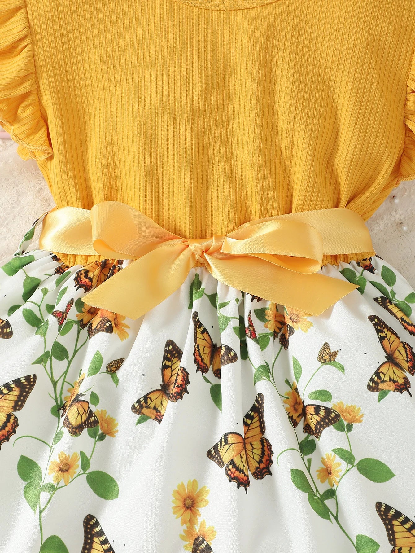 New 2024 Kid Girl Princess Dress Flower Flutter Sleeve Skirt with Bow Summer Lovely Party Clothing for Children Girl 4-7 Years