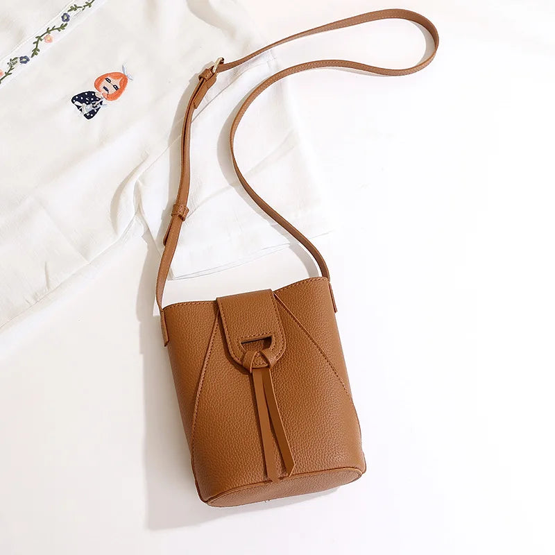 Ladies' Soft Hasp PU Leather Handbag Large Capacity Crossbody Bags for Women Solid Phone Purse Hot Selling Women's Shoulder Bags
