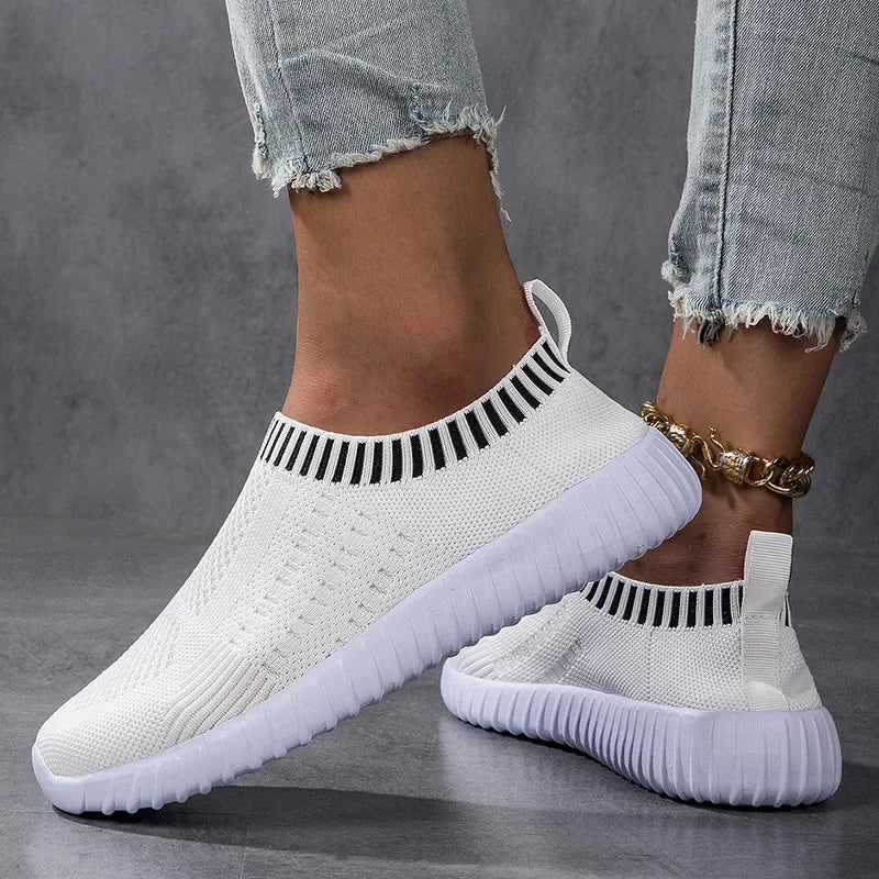 Shoes for Women Casual Flats Shoes Fashion Breathable Walking Mesh Flat Shoes Sneakers Women Gym Tenis Shoes Female Footwear