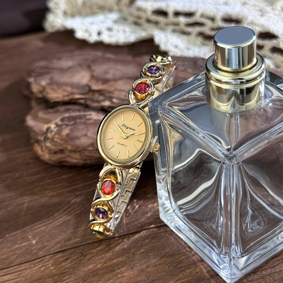 Elegant Lady's Retro round Color Gem Rainbow Quartz Watch with Chain Scale French Luxury Fashionable Ladies' Timepiece