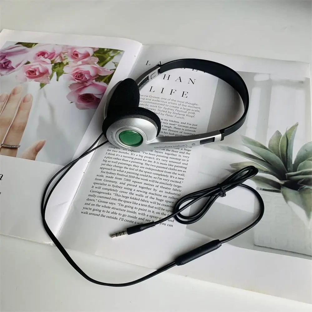 Retro Wired On-Ear Headphones – Nine Options