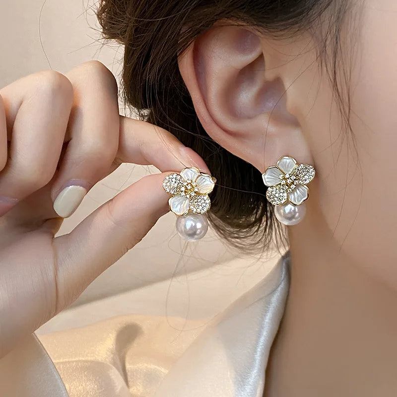 ZAKOL Luxury Micro Set Zircon White Enamel Camellia Pearl Pendant Earrings for Women Exquisite Party Ear Accessories