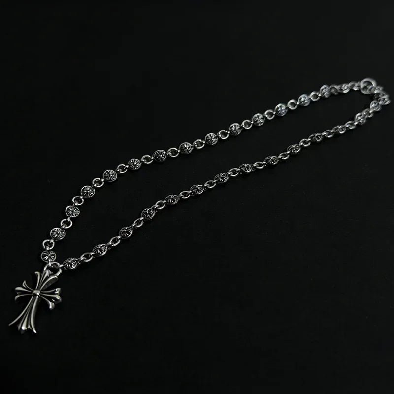 H2O Shell Women's Jewelry Gift Cosplay Props Decoration Fashionable H2O Mermaid Openable and Closable Pendant Necklace Creative