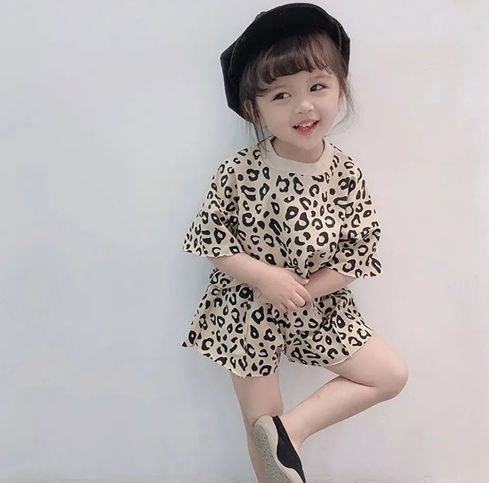 Baby Outfit Children Leopard 2 Pcs T Shirt and Shorts Kids 1-6 Years Girls Short Sleeve Fashion Suit Summer Korean Clothing Set