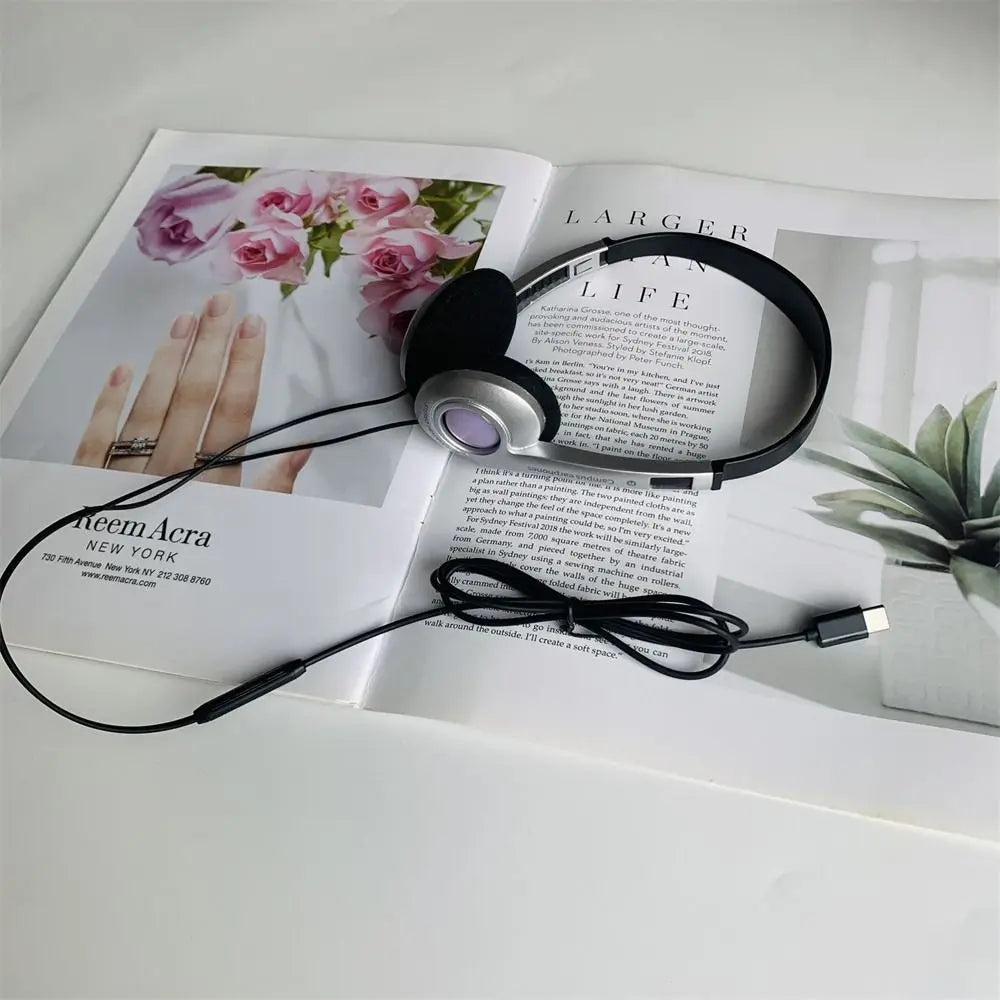 Retro Wired On-Ear Headphones – Nine Options