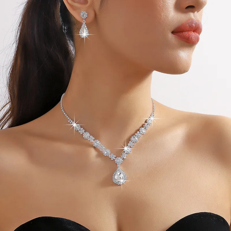 3 Pieces of Women's Crystal Droplet Necklace with Earrings Set for Wedding Evening Dress Accessories