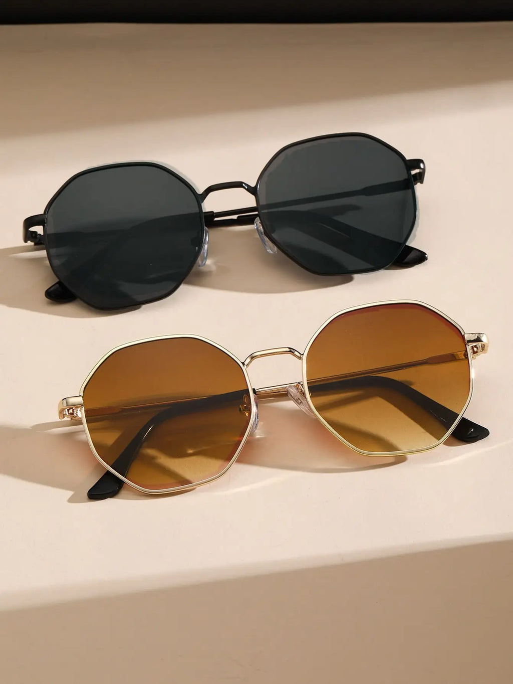 2 Pcs Metal Geometric Round Frame Sunglasses – Classical Fashion Shades for Vacation Decors Photo Props Unisex