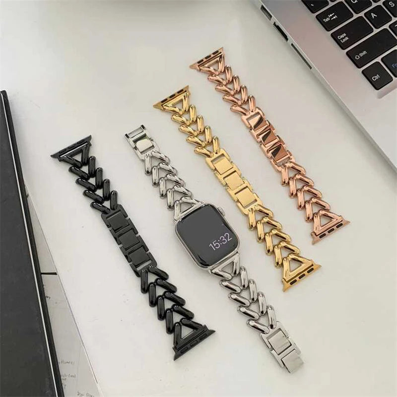 Luxury Love Heart Metal Bracelet For Apple Watch Ultra 49 42 40mm 44 41mm 45mm Band For iWatch 8 7 6 SE 4 5 2 3 Women Girl Strap