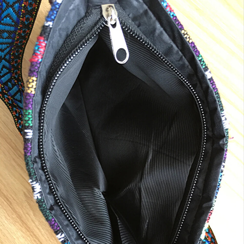 Retro Ethnic Embroidered Crossbody Bag Shoulder Bag Vintage Beaded Shoulder Bag for Women Hand woven fabric