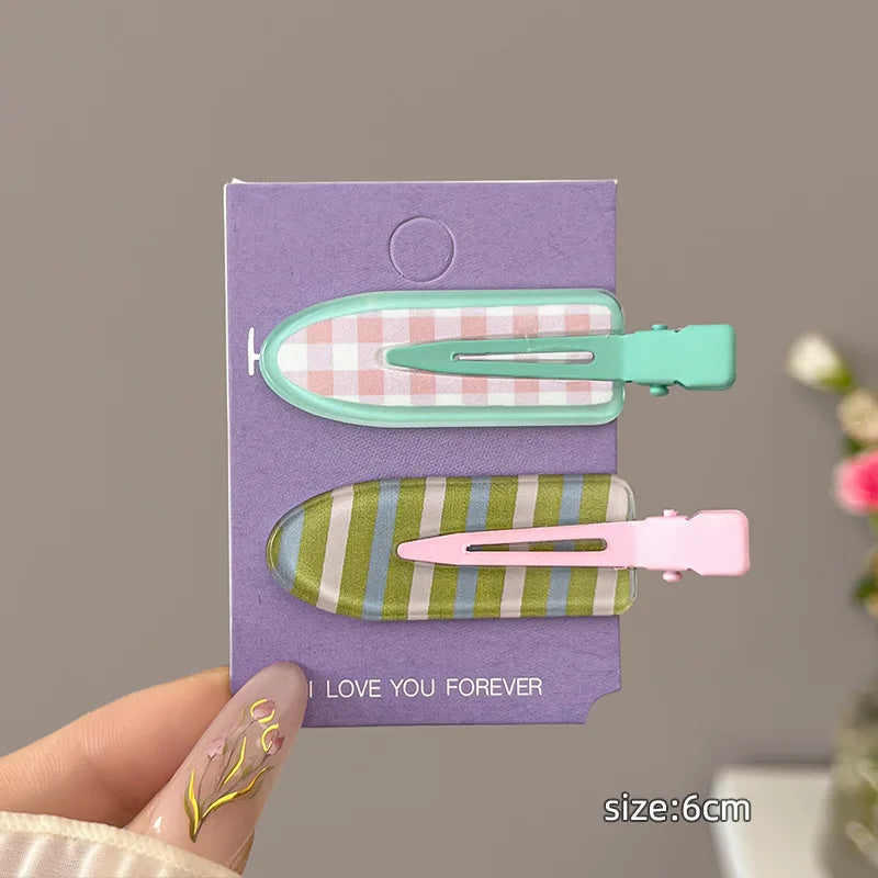 2 Pieces of Multi-Color Colorful Hair Clips with Side Bangs, Duckbill Clips for Flyaway Hair, Sweet Girl's Simple Hair Clips