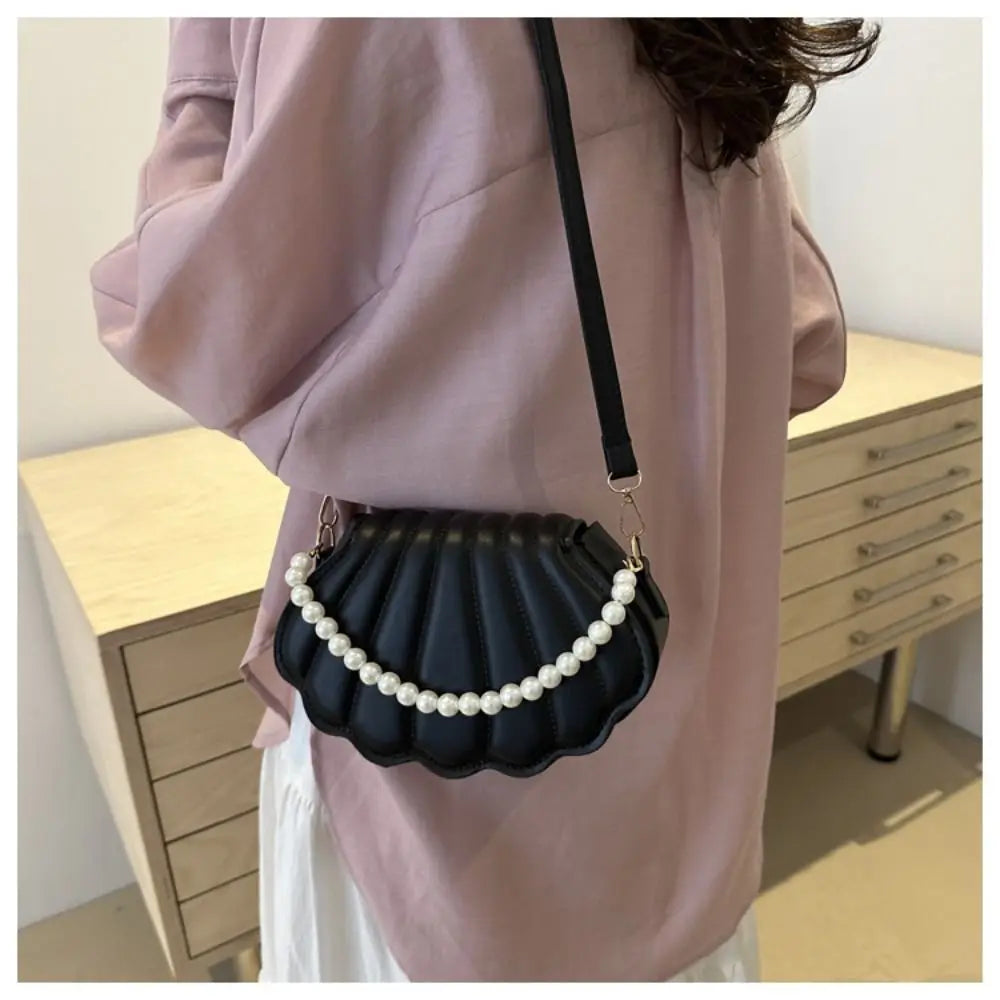 Durable Cute Shell Shoulder Bag Minimalist with Pearls Design Crossbody Bag PU Leather Pearl Decorated Handbag for Women Girls