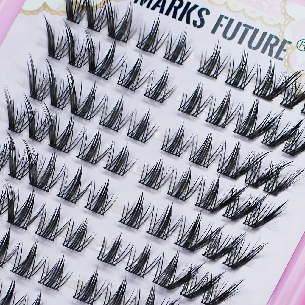 240 Pieces of False Eyelashes, Large Volume, C Curl, Individual Fox Style, Cat Eye, Cosplay Style, Natural and Thick, Single Section, Pure Natural Look, for Home Use, Suitable for Beginners