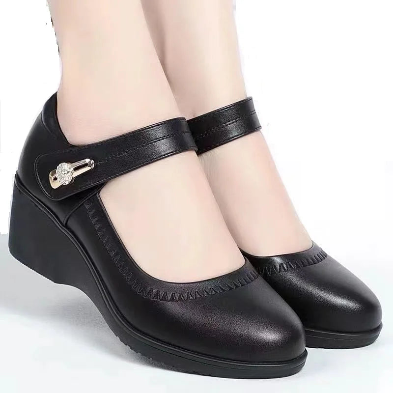 Women Fashion Black Pu Leather Office Square Heel Pumps Lady Casual Sweet Light Weight Comfort Spring Summer Heel Shoes H1173
