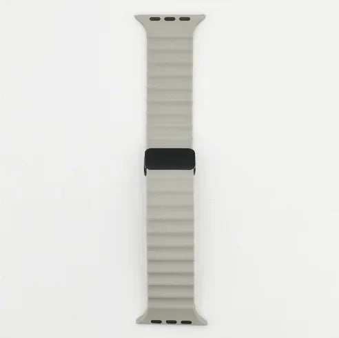 Silicone Strap For Apple watch band 49mm 45  44 40  41 38 42mm magnetic buckle bracelet iWatch Ultra series 7 6 3 se 8 9 Ultra 2