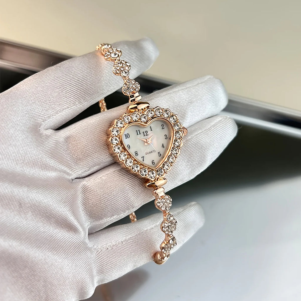 Women's Heart Rhinestone Watch with Sparkling Dial & Golden-Tone Alloy Band - Compact Quartz Wristwatch for Everyday Elegance