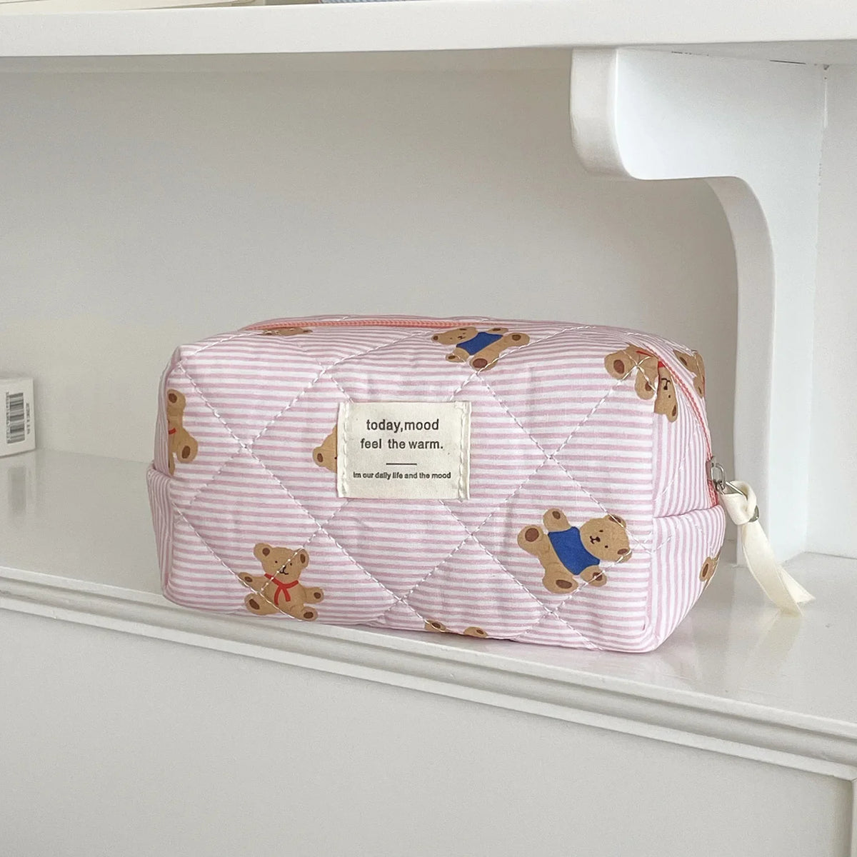 1pc Quilted Bear Cute Makeup Bag Floral Cosmetic Bag Women Girl Travel Toiletry Bag Organizer Cotton Makeup Brushes Storage Case