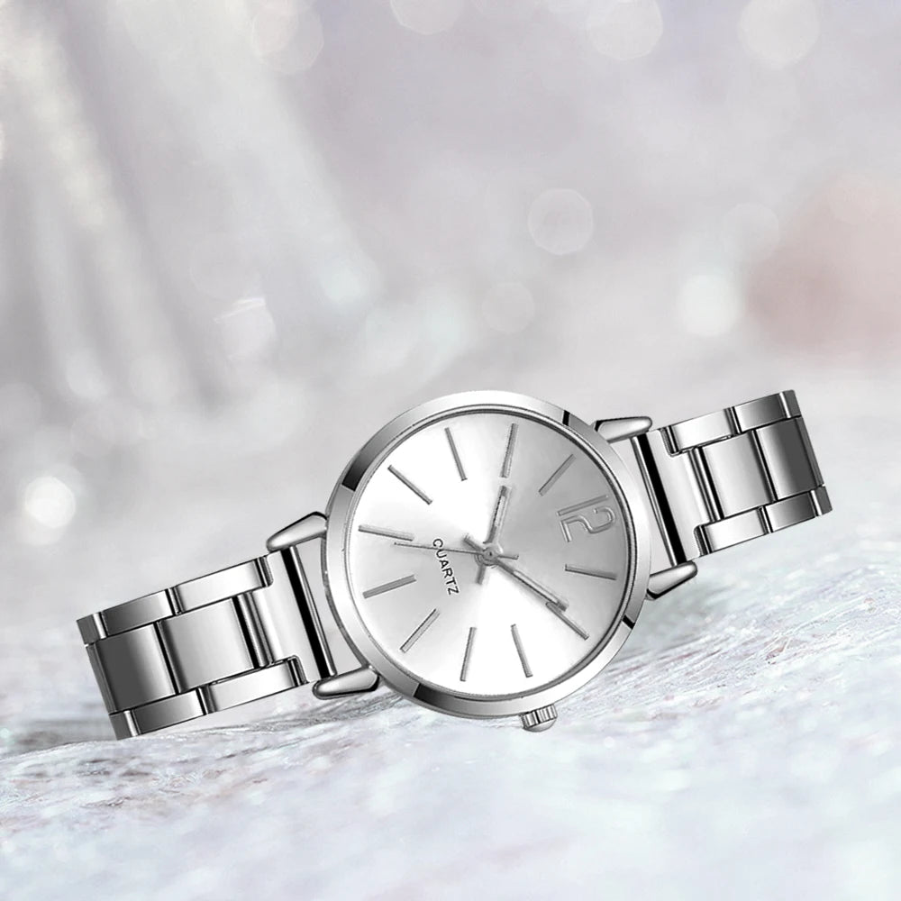 6-piece women's watch+accessory set, new fashionable watch+elegant accessories, the best choice for gift giving