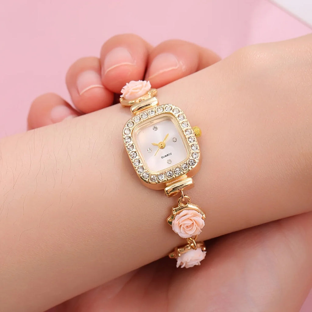 4PCS Elegant Flowers Women Watch Jewelry Set Fashion Rhinestone Square Ladies Quartz Wristwatches Accessories Gifts（Without Box）