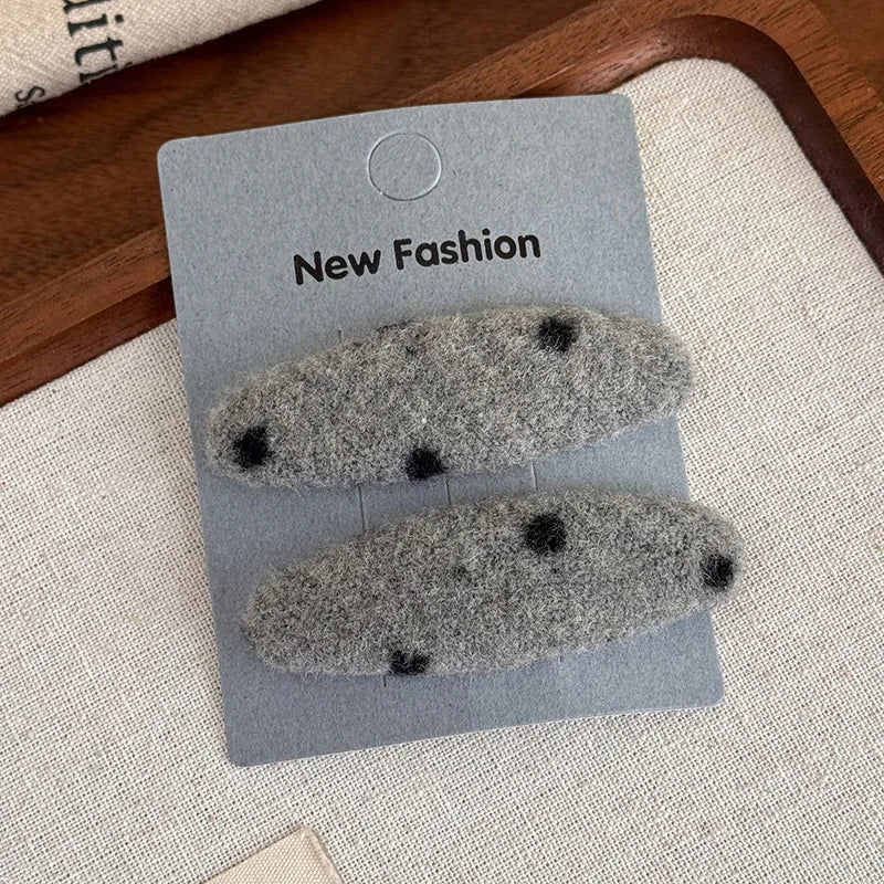 Red Polka Dot Plaid Hair Clip Luxurious, Refined, Minimalist BB Clip Autumn/Winter Small Hair Clip Woolen Side Hairpin