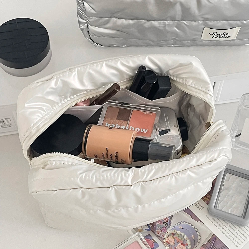Wholesale Large Capacity Waterproof Makeup Handbag Travel Women Cosmetic Toiletry Storage Pouch Elegant Ladies Square Zipper Bag