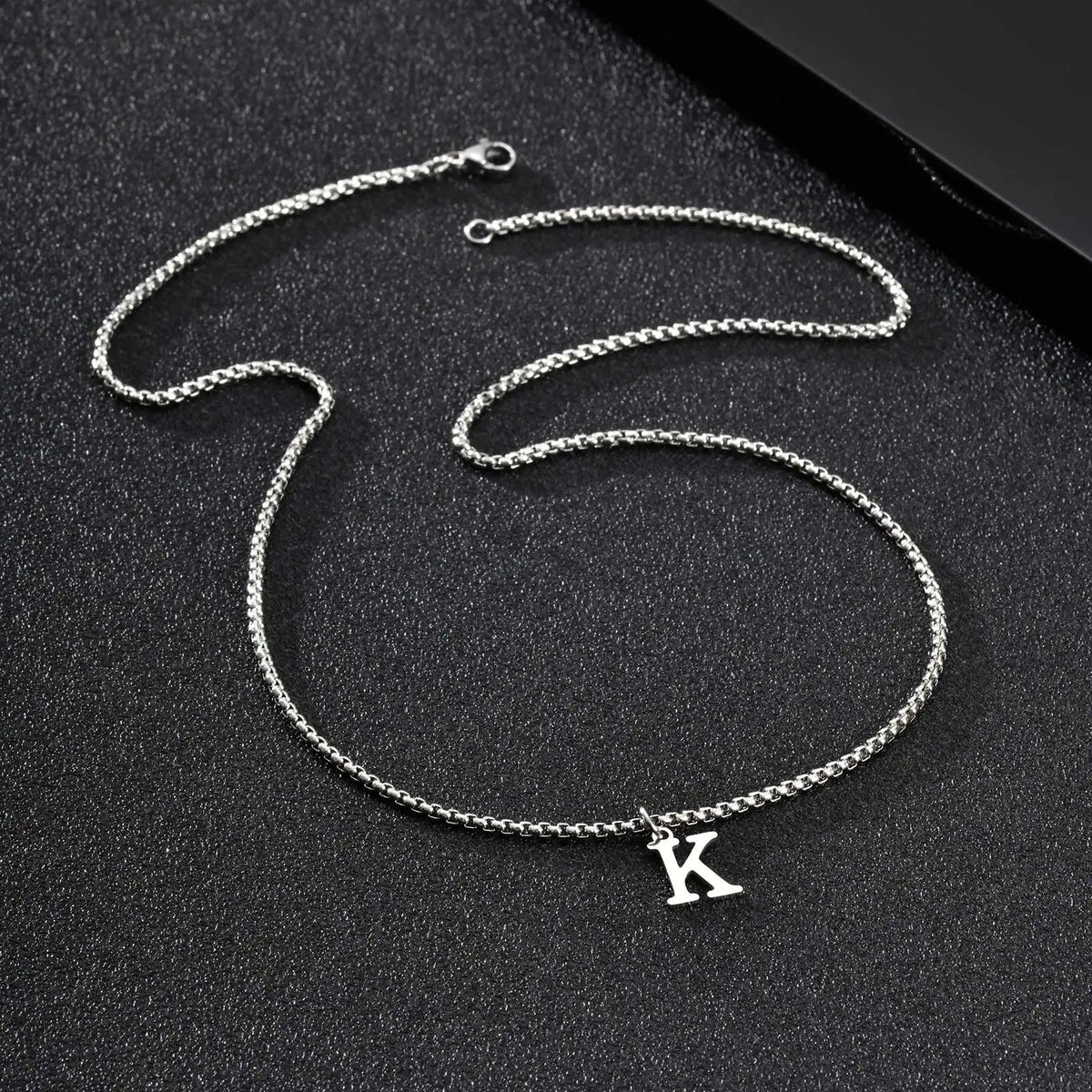 Vnox Simple A-Z Letter Necklace for Men, Waterproof Stainless Steel 26 Letters Pendant Necklace，Men’s Minimal Initial Necklace
