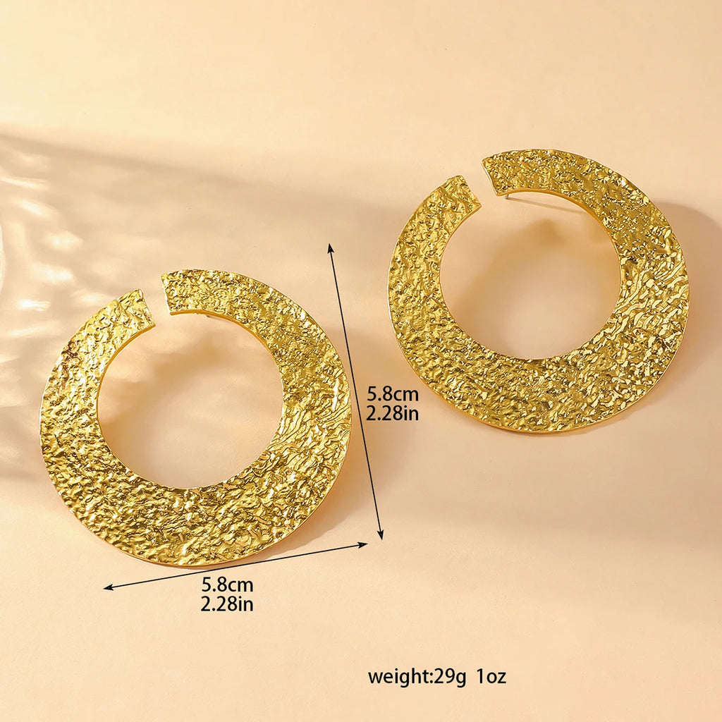 Retro Twisted Spiral Statement Earrings for Women Party Wedding Temperament Jewelry Geometry Golden Silver Color Metal Earrings