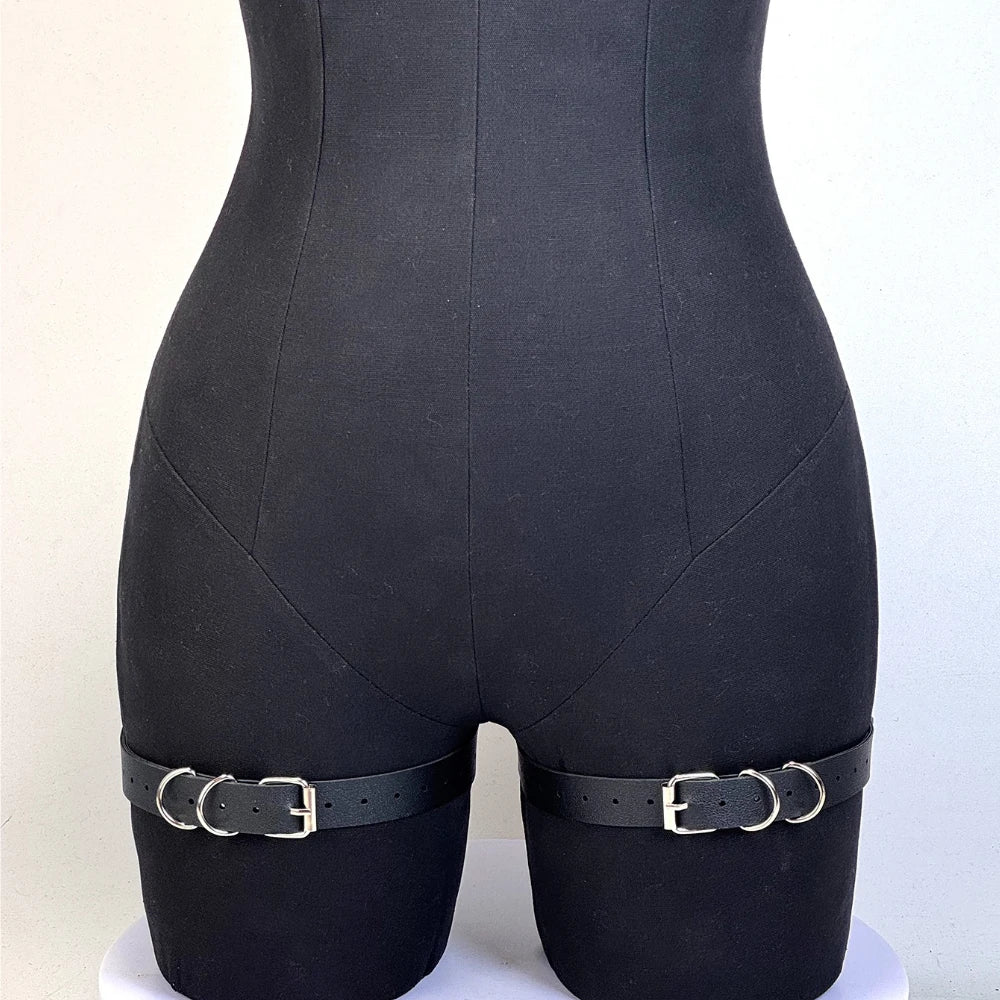1 Pair of Women's Black Fashion Thigh Straps JK Adjustable Thigh Straps Gothic Punk Thigh Straps Fashion Thigh Accessories