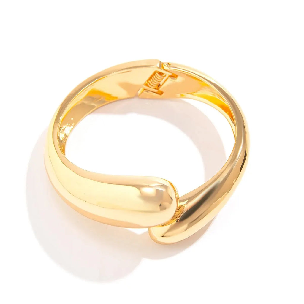 Ingemark Luxury Geometric Water Drop Spring Bangles Women Punk Glossy Gold Color Heavy Metal Wide Bracelet Party Banquet Jewelry
