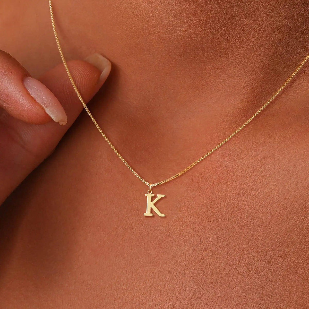 1pc Exquisite Jewelry Necklace, Stainless Steel A-Z,26 English Initials Pendant, Holiday Gift, Suitable For Women To Wear Daily