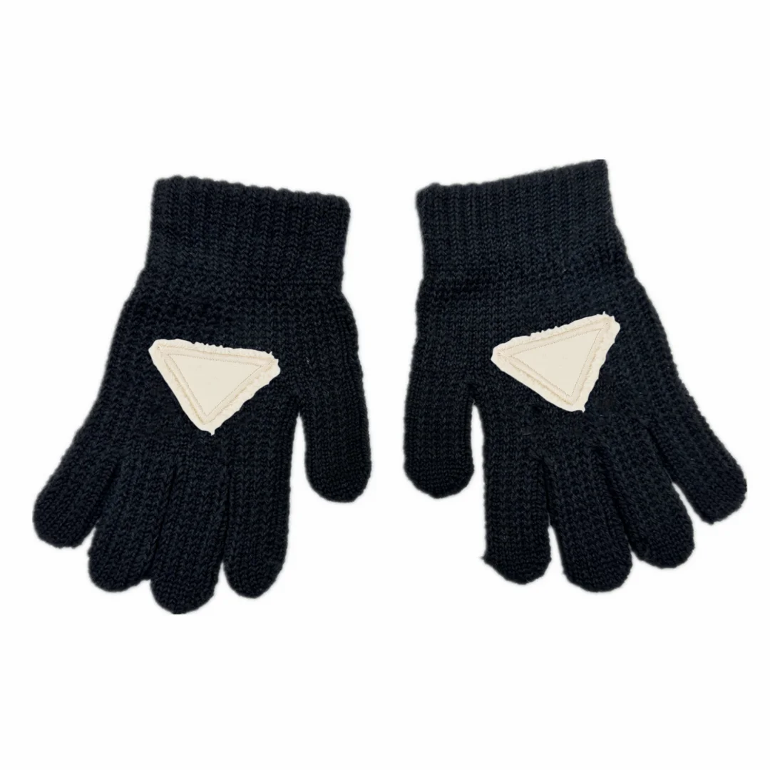 Winter Cotton Knitted Beanies Leather Heart Outdoor Hat Children Hats Personality Table hats girl hat boy hat