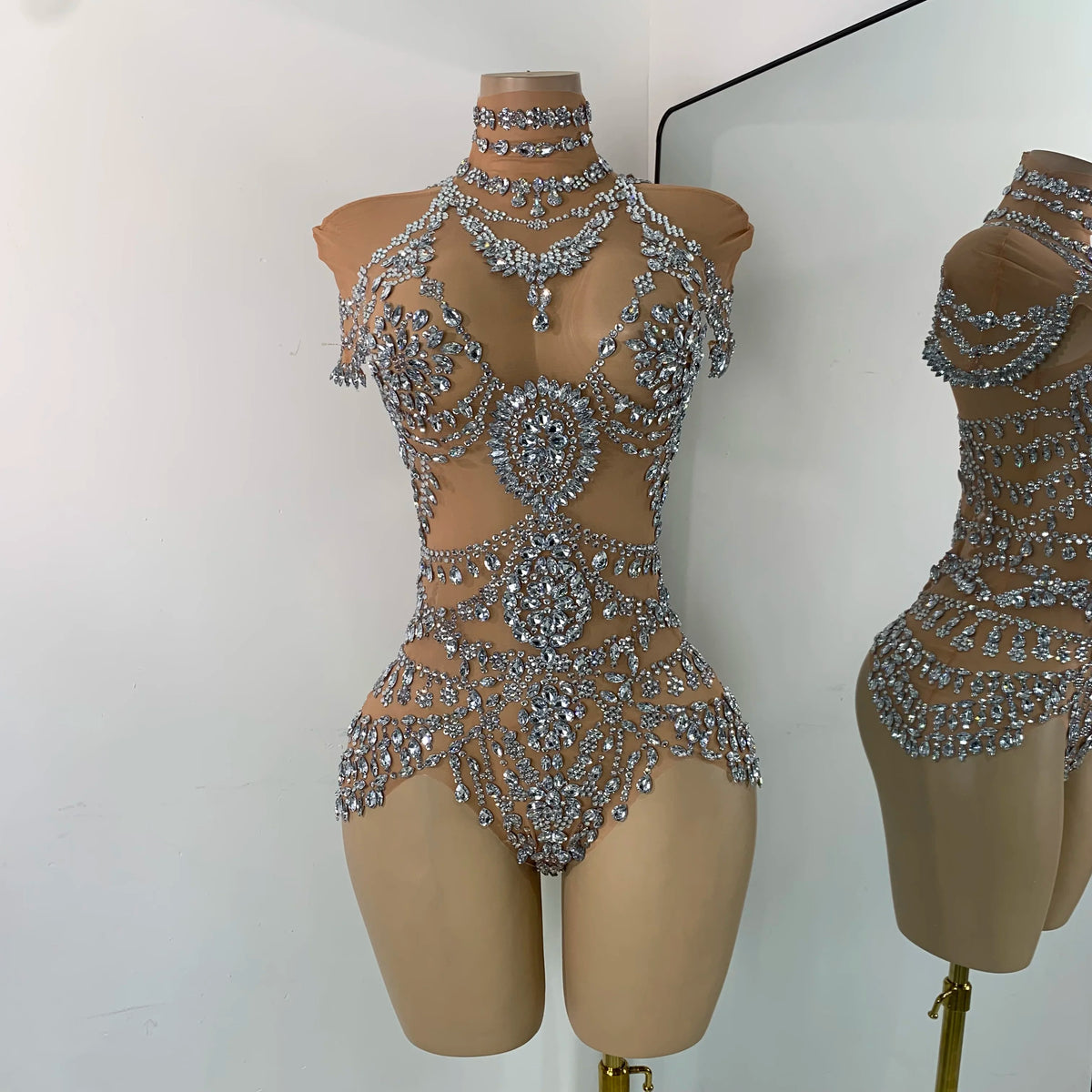 Hot Sale Sparkly Rhinestonnes Mesh Transparent Bodysuit Sexy Women Performance Nightclub Stage Outfit Luxury Festival Costume