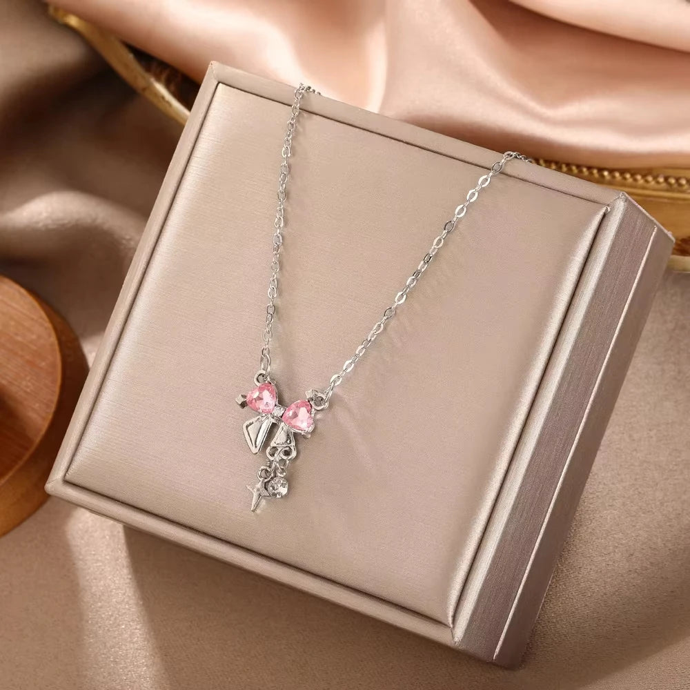 Sweet Pink Bow Necklace Ladies Fashion Sparkling Rhinestone Star Shape Pendant Clavicle Chain Delicate Wedding Accesories C
