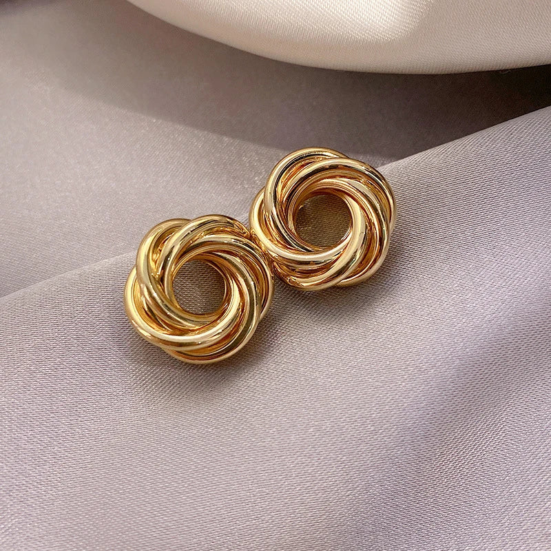 Geometric Multi-layer Wrapping Round Circles Twisted Metal Hoop Earrings Women Gold Color Trendy Charms Fashion Jewelry Gifts K